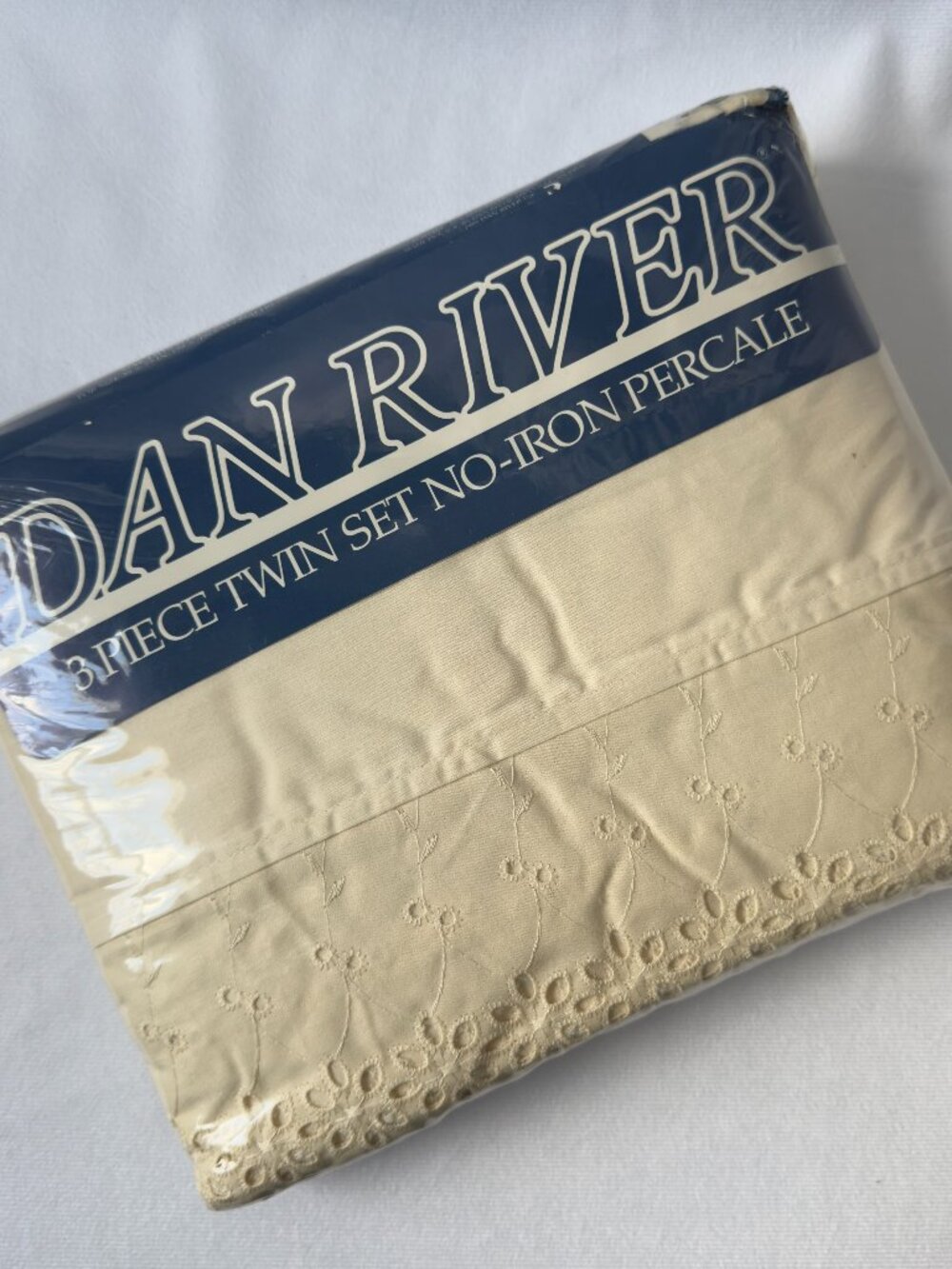 Vintage 1985 Dan River 3 PC Fortrel Twin Sheet Set Deanna Beige Eyelet Lace New